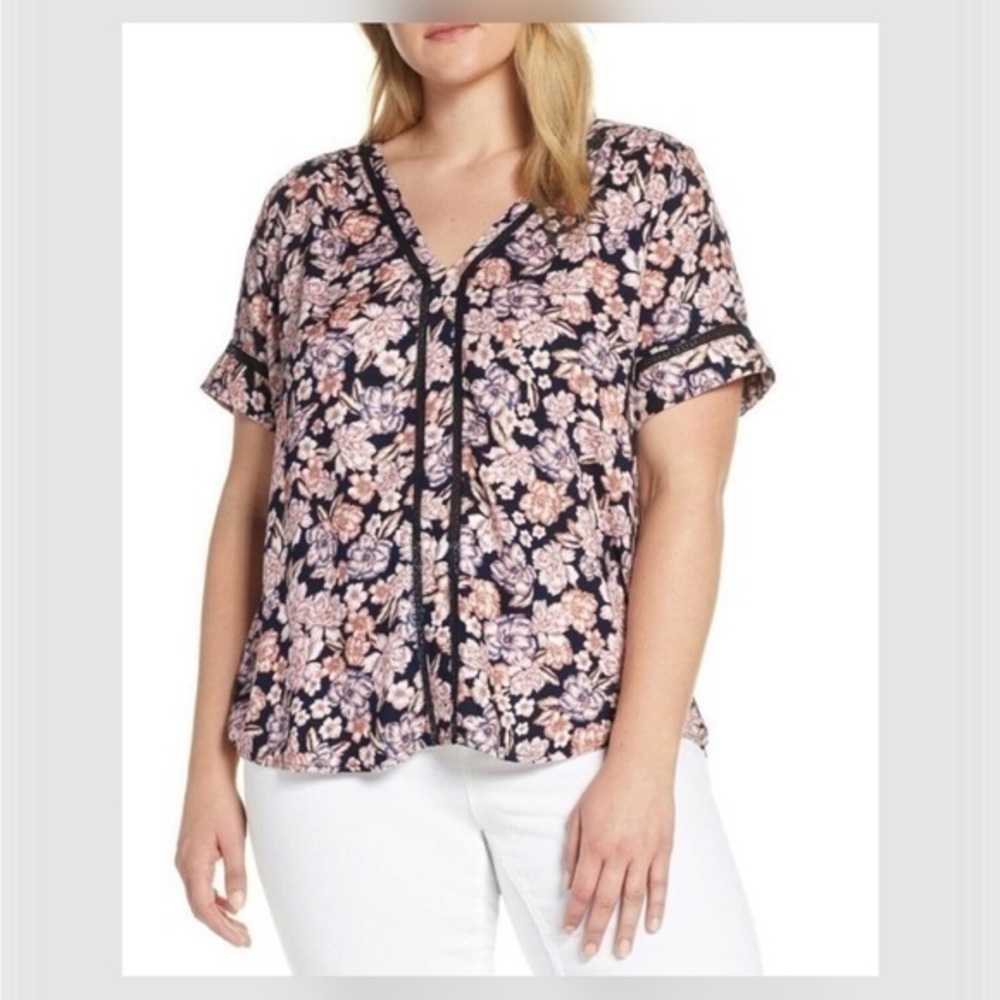 Hinge Navy Blue & Pink Floral Short Sleeve Cutout Lace Detail Top XXL